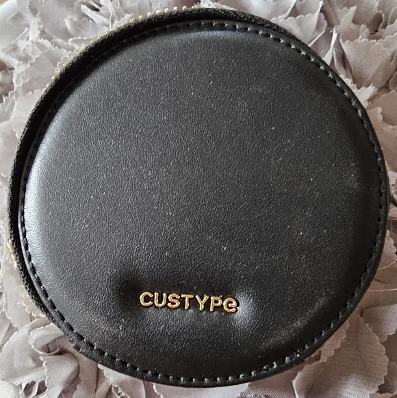 CUSTYPE Galaxy S23 Ultra Black Quilted Phone Case with Gold Zipper and Add Ons - Picture 5 of 11